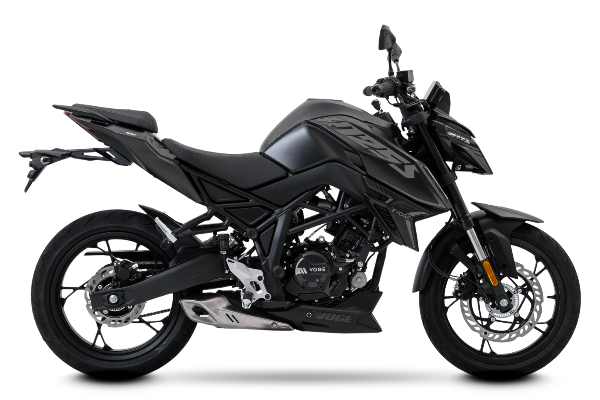 voge 125rs color negro 1