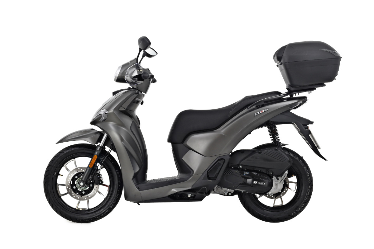 voge sr 16 air gris 09